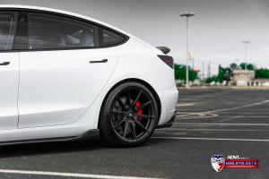 Tesla Model 3 by EVS Motors on ADV.1 Wheels (ADV5.0 FLOWSPEC) 2020 года 